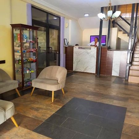 Citilodge Hotel & Conference Centre Newly Renovated Abuja Exterior photo